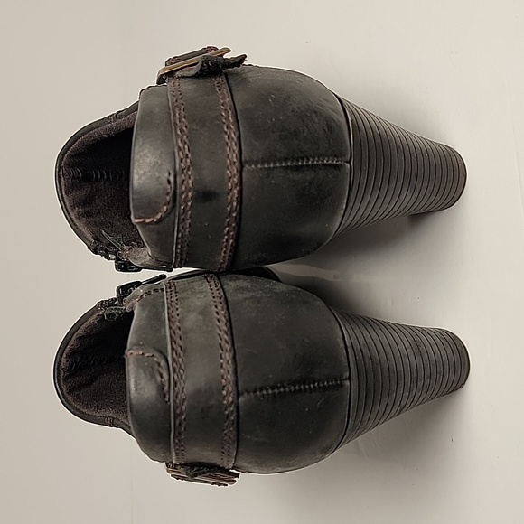 Clarks Bendables Shooties Ankle Boot Booties Shoes Block Heels Black Leather 9.5 - Picture 6 of 16